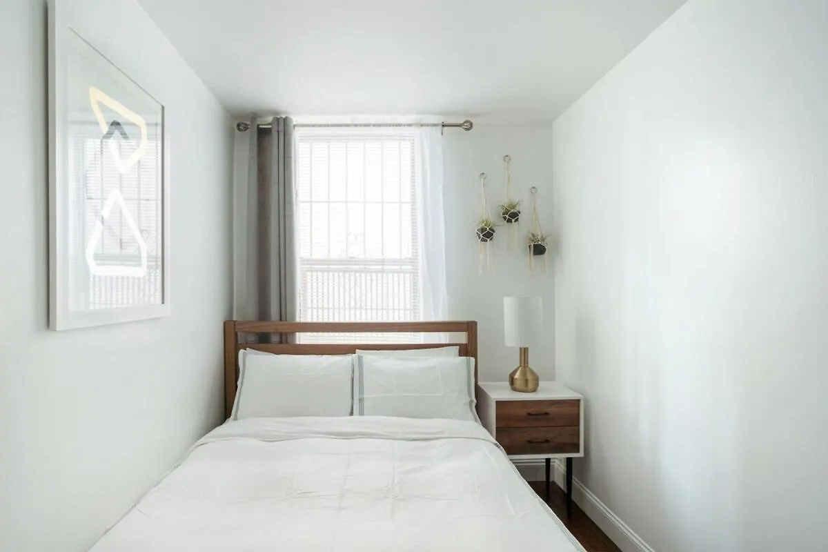 1435-3 3 Bedrooms 2Bath W&D Prime Upper East New York 0*,  United States