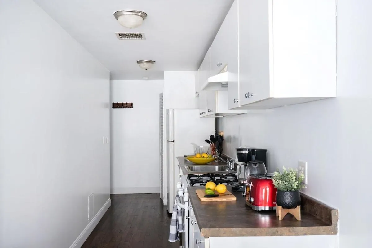 1435-3 3 Bedrooms 2Bath W&D Prime Upper East New York United States