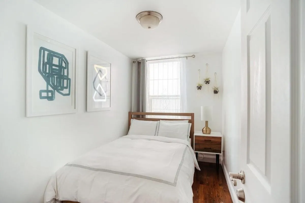 Apartment 1435-3 3 Bedrooms 2Bath W&D Prime Upper East New York United States
