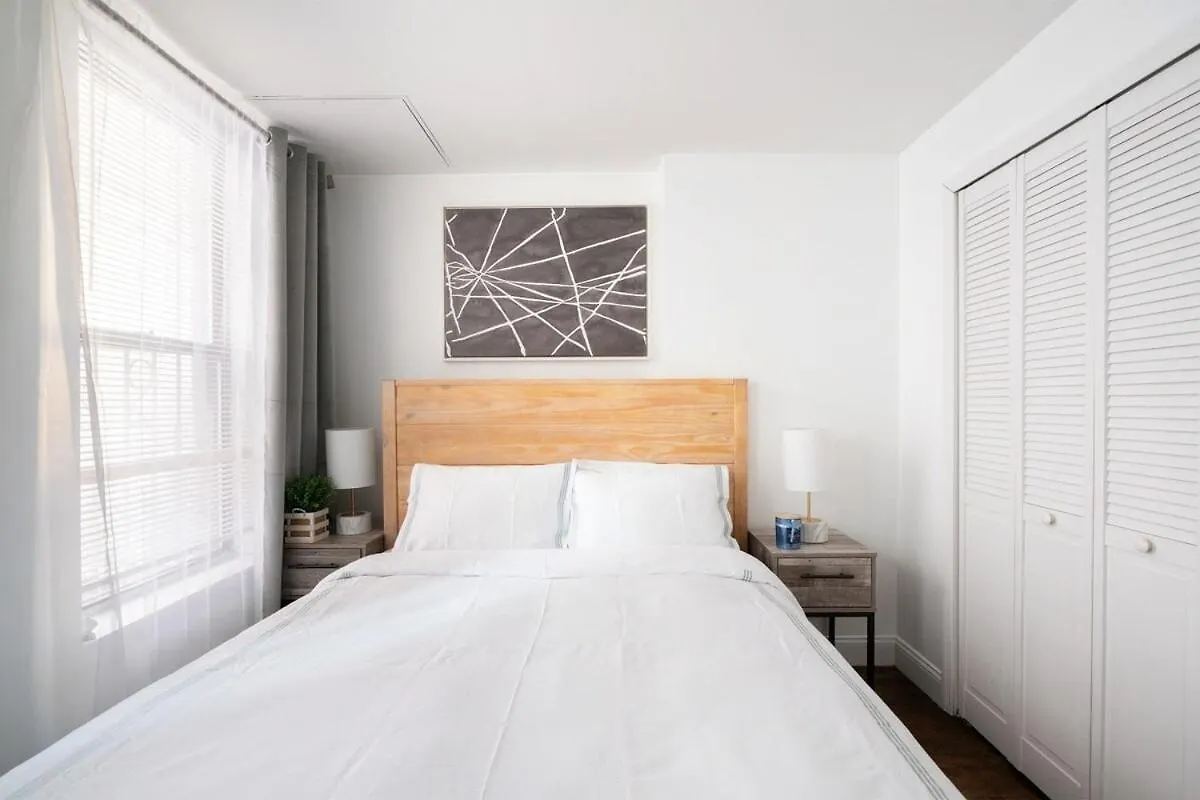 1435-3 3 Bedrooms 2Bath W&D Prime Upper East New York
